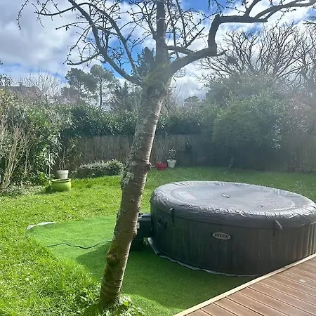 Apartment New With Direct Access A Big Garden